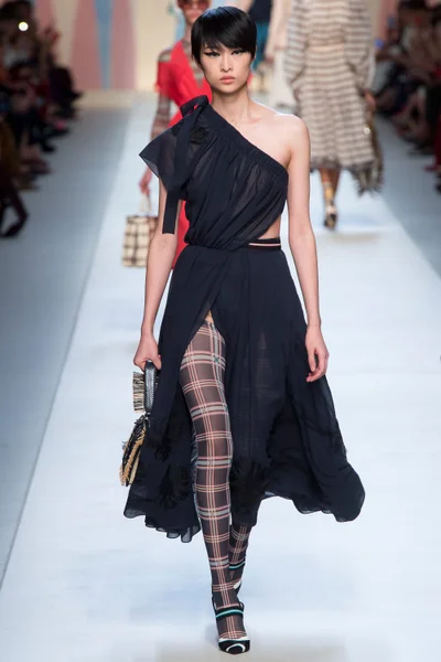 Look 31